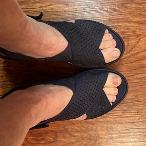 Clark’s Artisan Wedge sandal